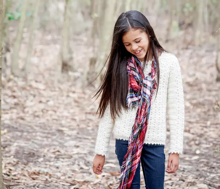 Girl's pullover